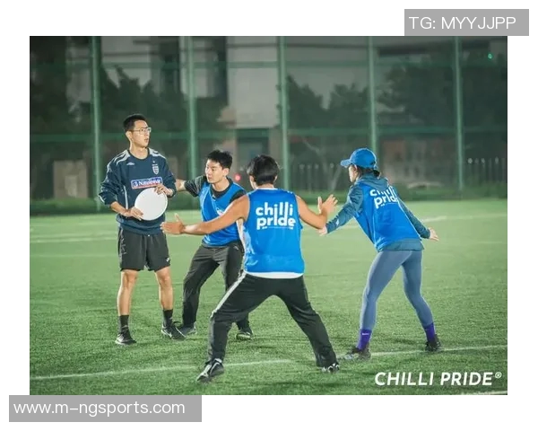 实时新闻上海飞盘队中路突破战术解析与实战应用探讨