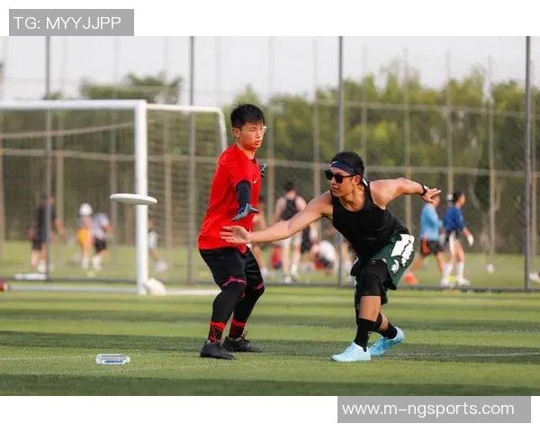 实时新闻刘强专访揭秘飞盘运动崛起背后的成功秘诀与未来展望